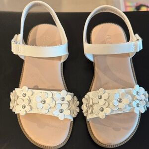 Children’s Place Floral White Kids Sandals